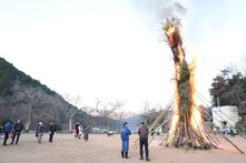 とんど焼きの様子