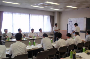 写真：審議会のようす