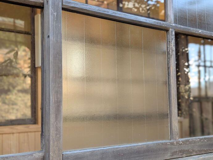 銀線ガラスの写真