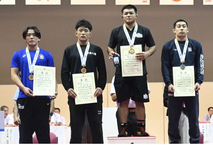 花森さん　表彰台撮影時