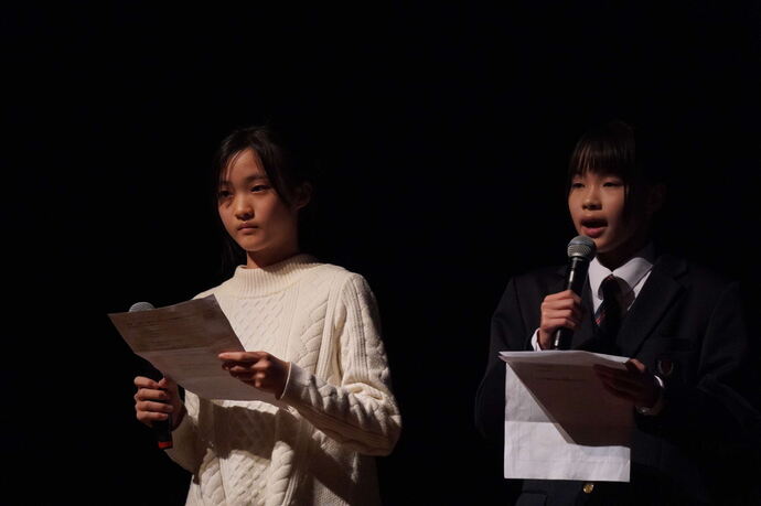 令和7年度折り鶴平和大使の活動報告会を行いました