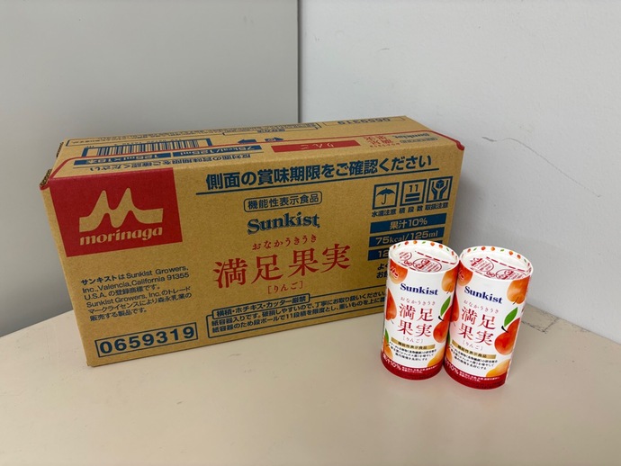 森永乳業クリニコ株式会社様から「おなかうきうき満足果実」をいただきました
