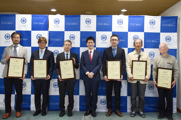 保健衛生行政の推進に貢献